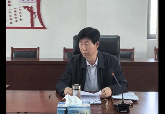巨野縣人大常委會(huì)黨組理論學(xué)習(xí)中心組召開集體學(xué)習(xí)會(huì)議